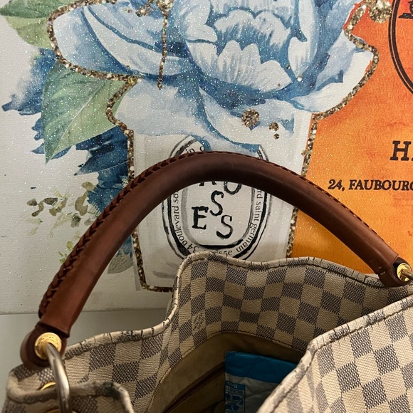Louis Vuitton LV Hand Bag Artsy MM White Damier Azur beautiful bag. - Picture 4 of 16